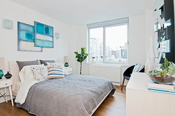 Rented by Bold New York | media 43