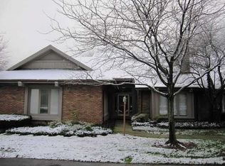 10223 Ford Rd, Perrysburg, OH 43551