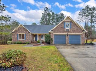 7205 Cotoneastern Ct, Fayetteville, NC 28306