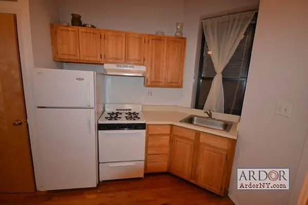 Rented by ArdorNY | media 7