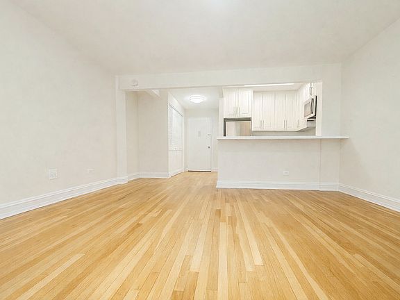 4th image of 151 W 16th St APT 5F