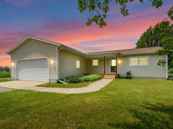 14244 36th St, Gobles, MI 49055