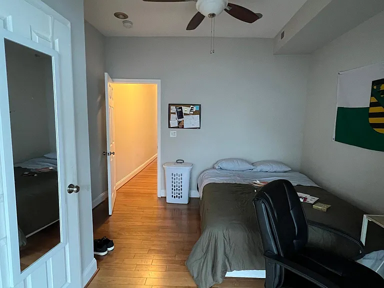 27 R St NE #A — Photo 10