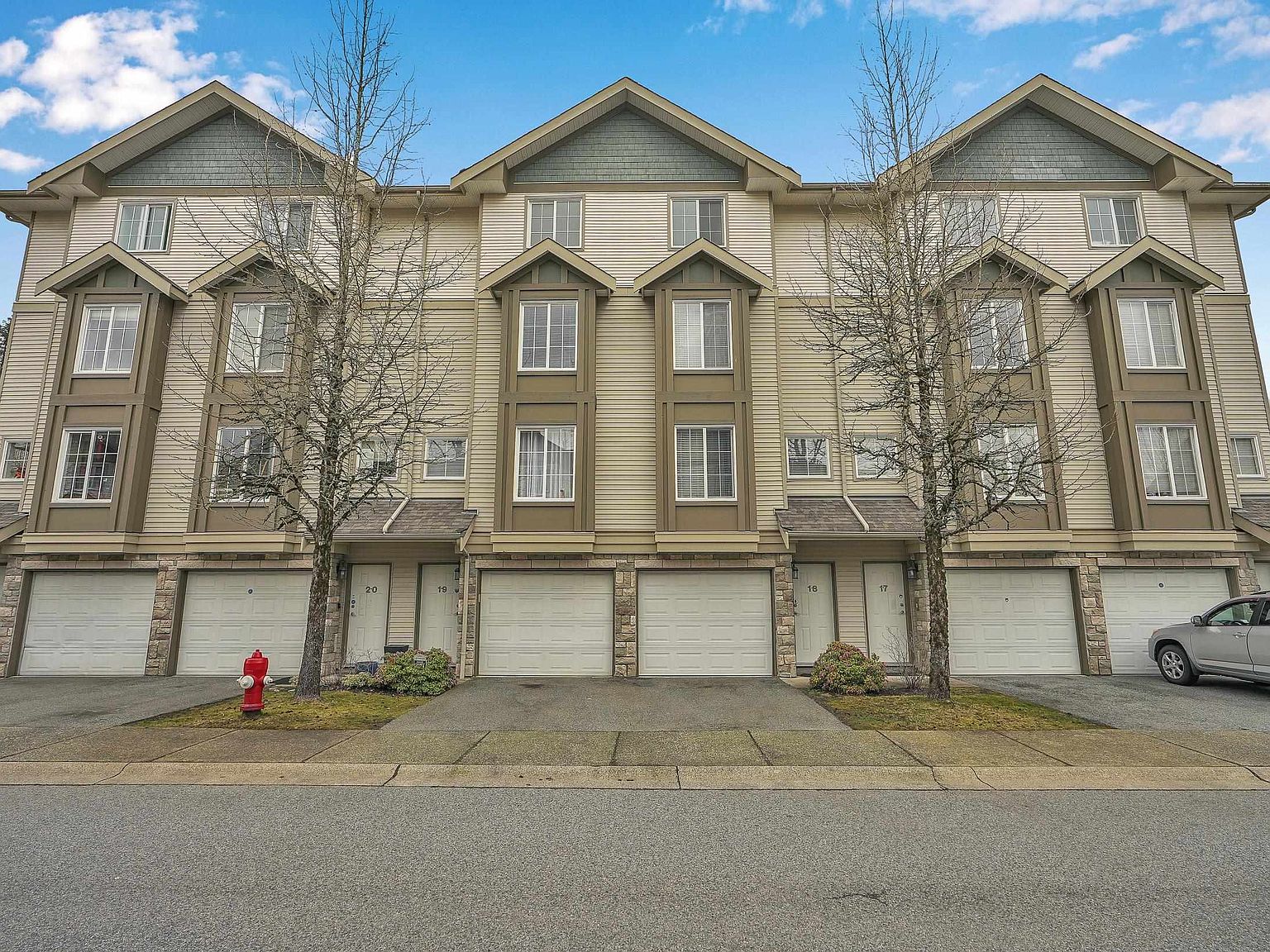 14855 100th Ave #18, Surrey, BC V3R 2W1 | MLS #R2865949 | Zillow