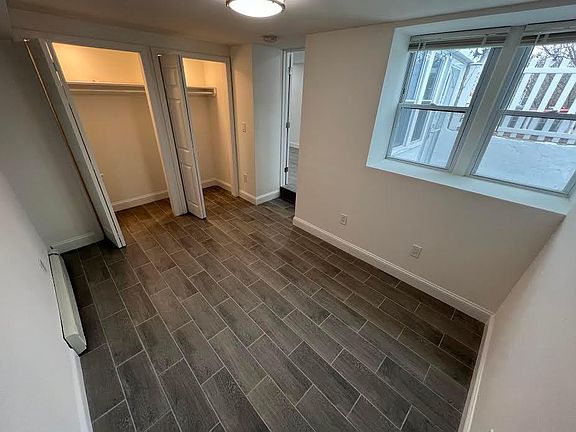 4th image of 186 Rockland Ave
