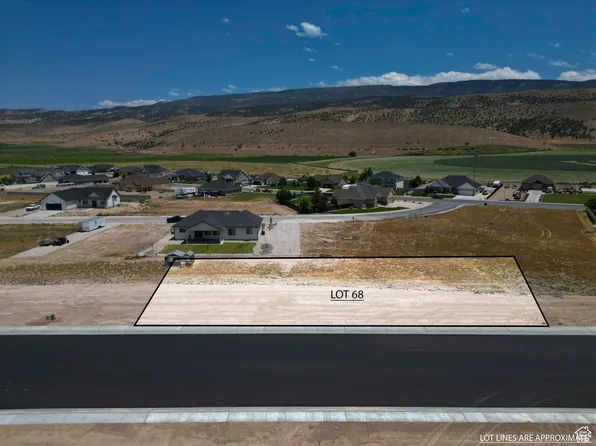 808 N 200 W, Mayfield, UT 84643