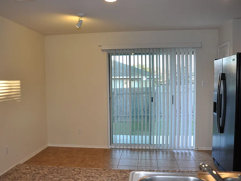 13501 Moura Cv — Photo 9