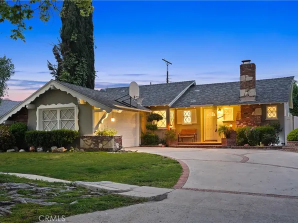20955 Elkwood St, Canoga Park, CA 91304