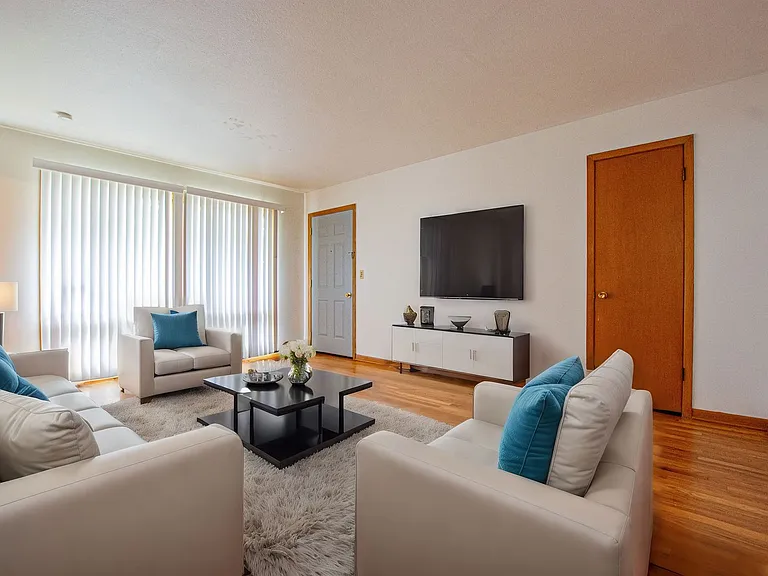 3605 S 82nd St — Photo 5