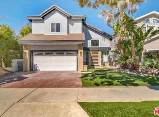 7939 W 80th St, Playa Del Rey, CA 90293