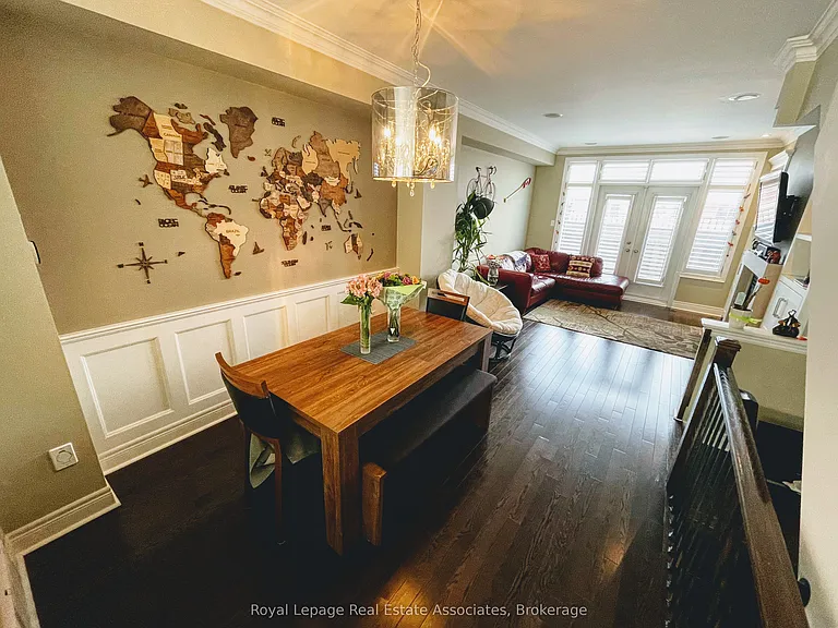 56 Lobo Mews — Photo 8