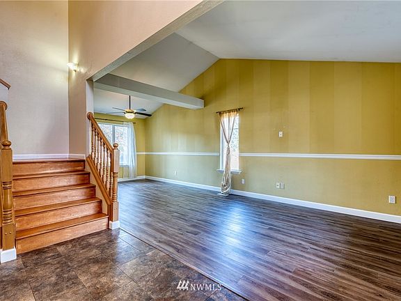 3rd image of 7222 200th St E