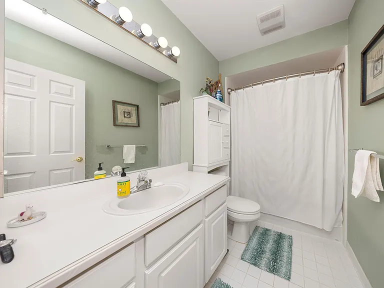 160 Tiffany Ln — Photo 19