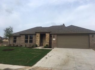111 Chestnut Rd, Waxahachie, TX 75165