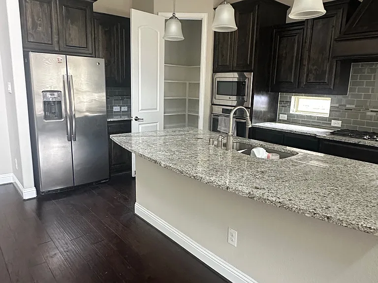 903 Red Deer Dr — Photo 11
