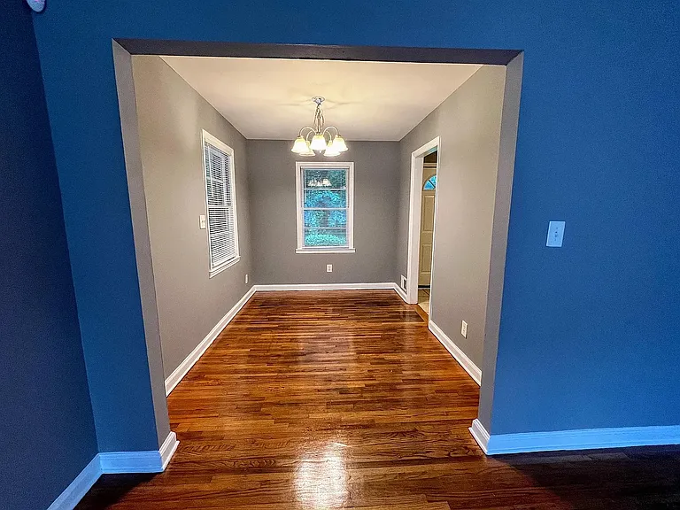 2884 Meadowview Dr SE — Photo 22