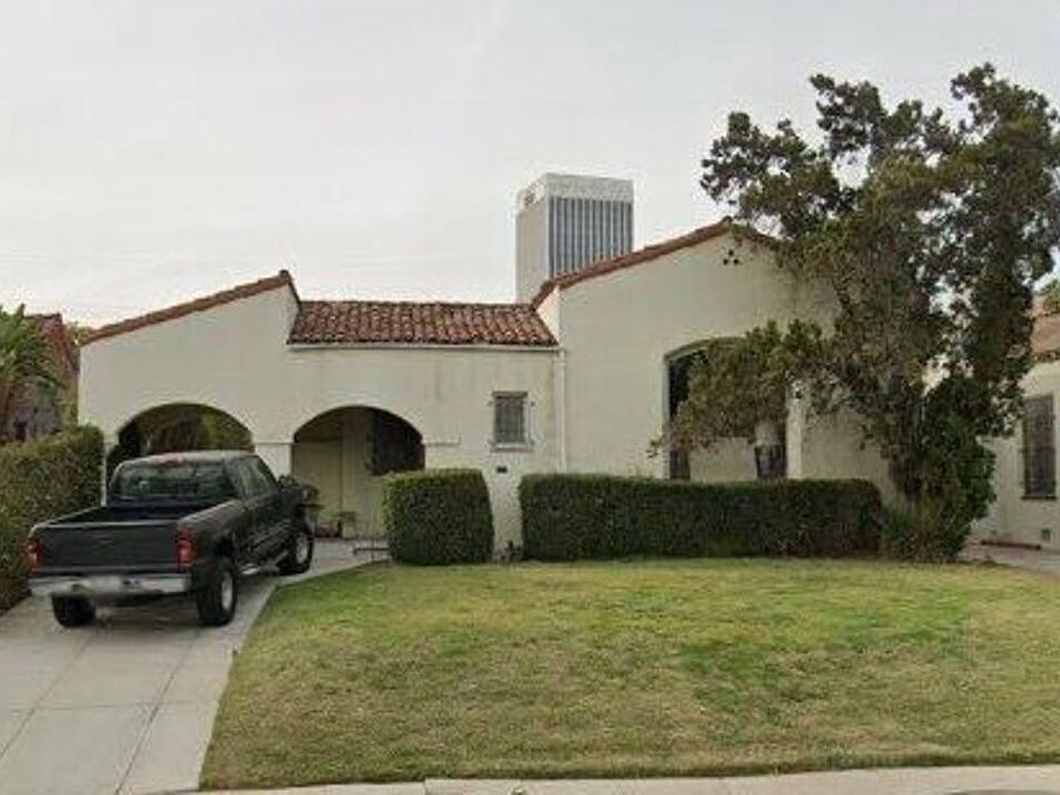 1st image of 817 Masselin Ave
