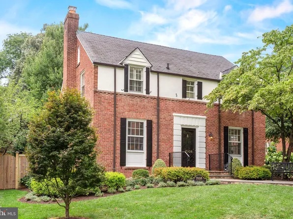 7008 Beechwood Dr, Chevy Chase, MD 20815