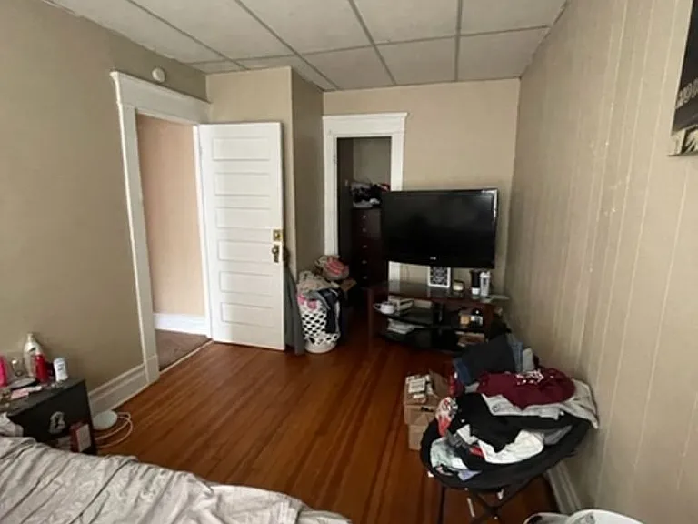 1 Manning Blvd — Photo 12
