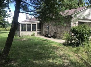 6880 N Fawn Ln, Quincy, IN 47456
