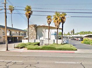 805 Tully Rd APT 20, Modesto, CA 95350