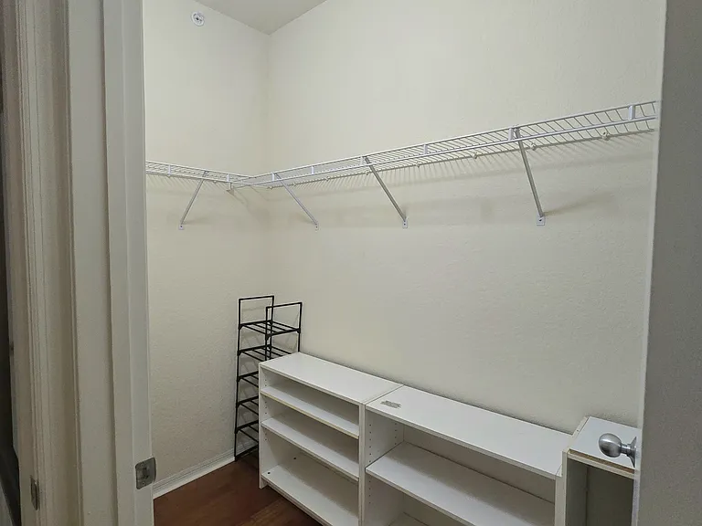 501 S Moody Ave #1124 — Photo 17