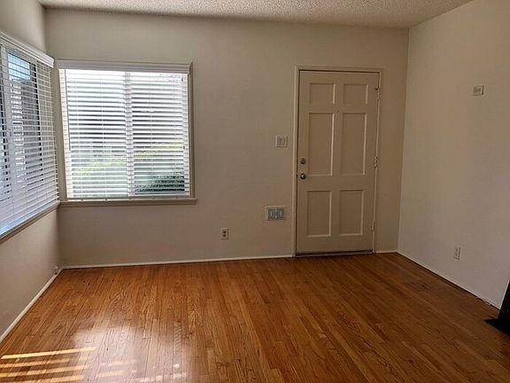 2nd image of 7126 Kittyhawk Ave