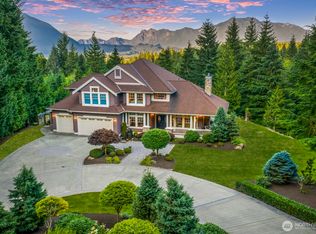 15512 Uplands Way SE, North Bend, WA