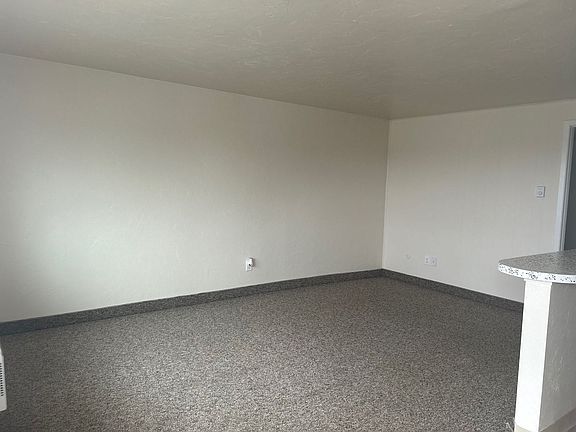 3rd image of 333-415 N Church St #389