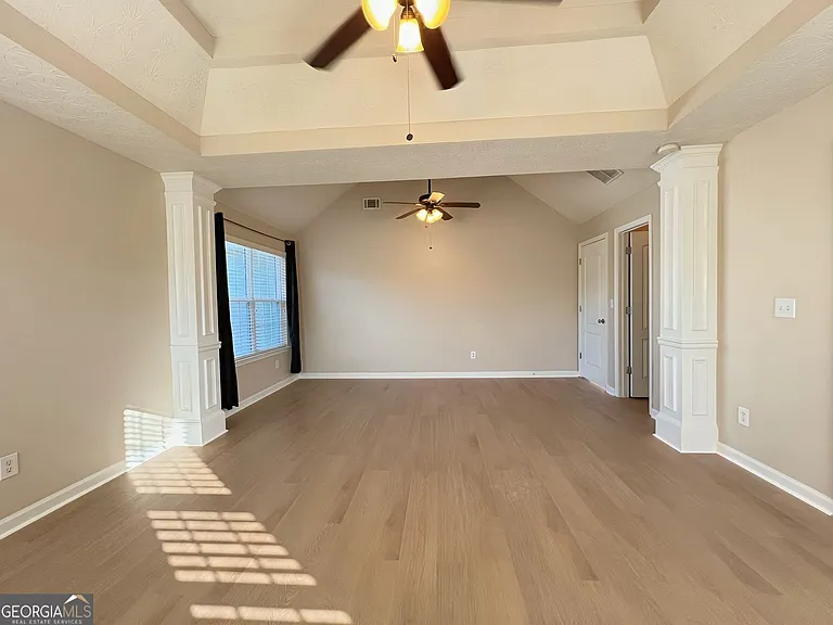 2751 Spence Ct — Photo 40