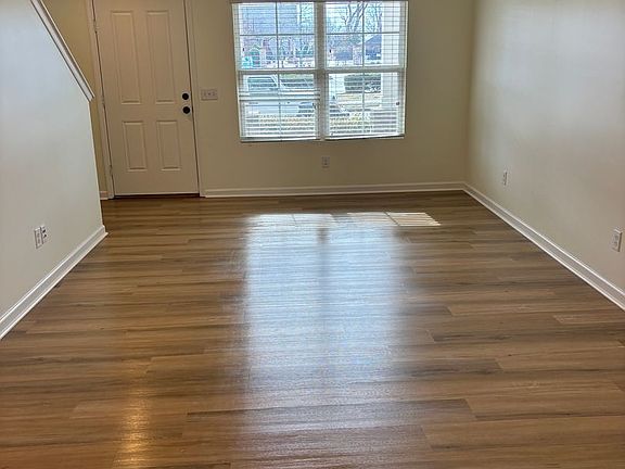 2nd image of 1804 Riverbirch Ln