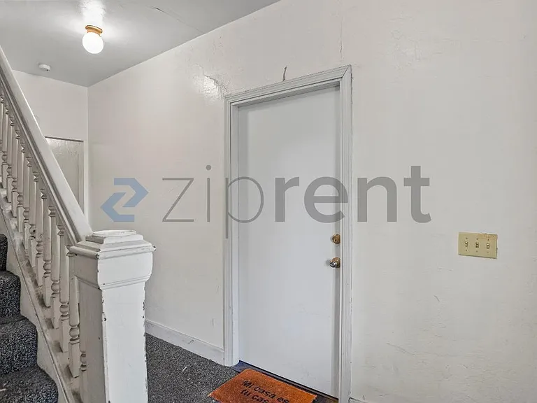 1315 Spruce St #1 — Photo 5