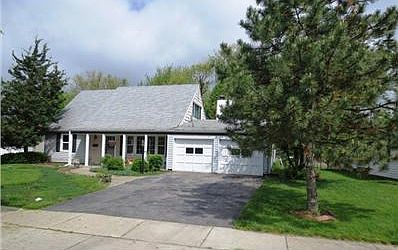 1st image of 126 Cloverdale Ln