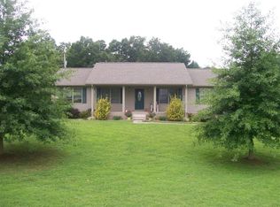 2449 Finney Rd, Glasgow, KY 42141