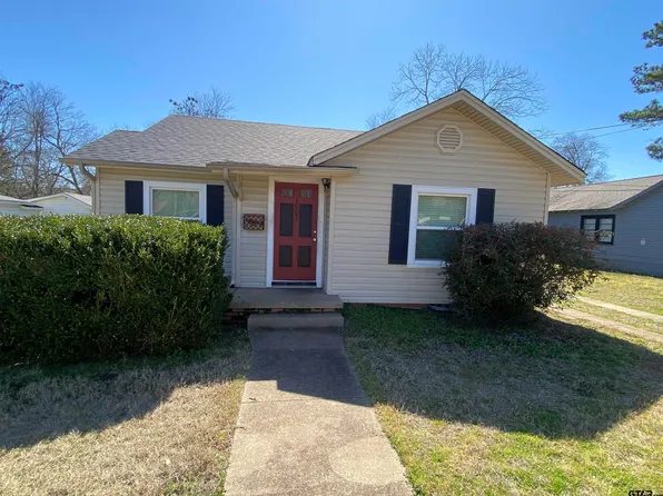 1003 Palestine St, Jacksonville, TX 75766