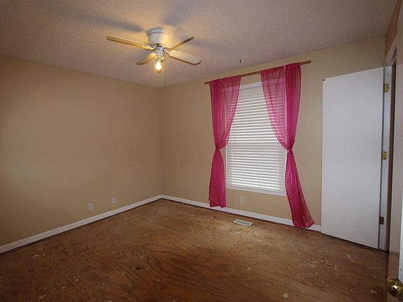 4th image of 4362 Lytle Creek Dr
