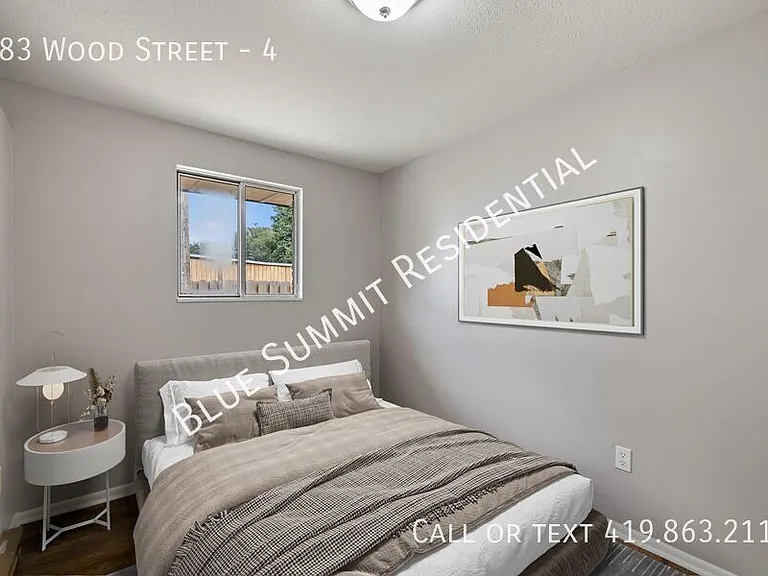 383 Wood St #4 — Photo 4