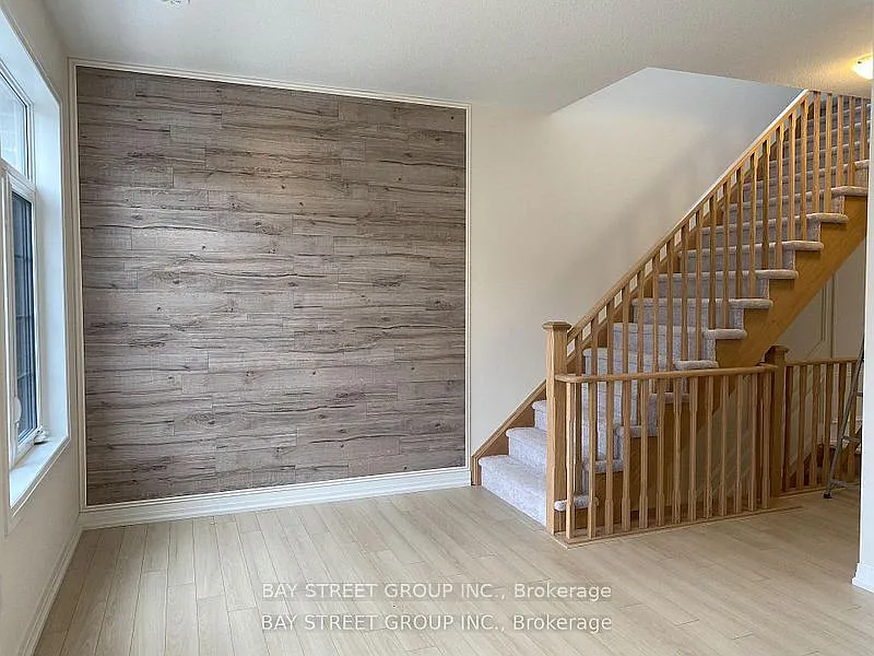 4 bed, $3,200 — Photo 2