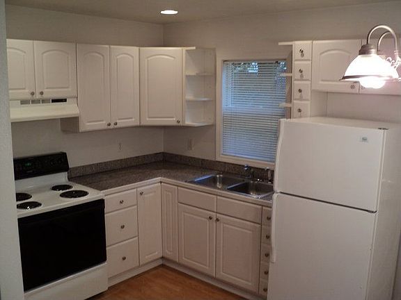 4th image of 1158 Lato Dr