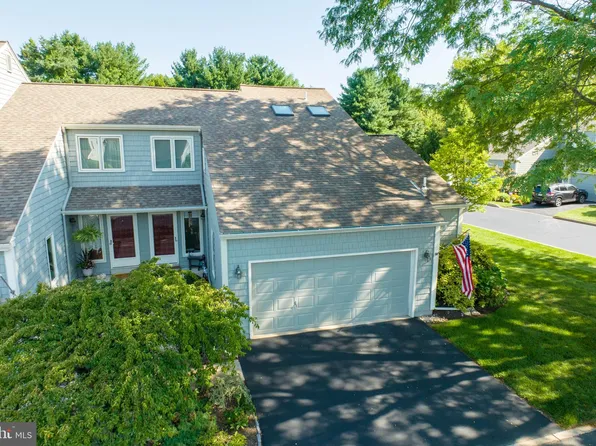 48 Harrison Rd E, West Chester, PA 19380