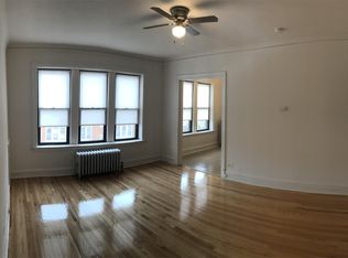 1635 W 83rd St APT 304, Chicago, IL 60620