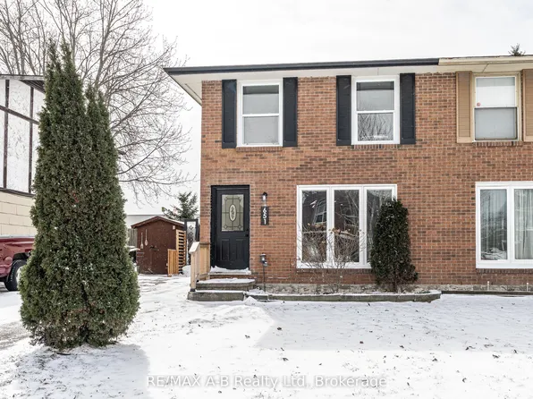 651 Devon St, Stratford, ON N4Z 1A5