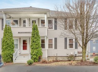94 Overland Rd APT 4, Waltham, MA 02451