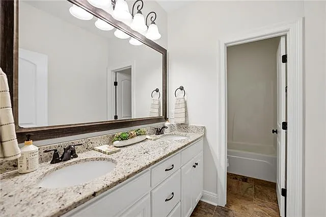 8929 Greenleaves Dr — Photo 16