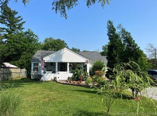 1621 Lee St, Jeffersonville, IN 47130