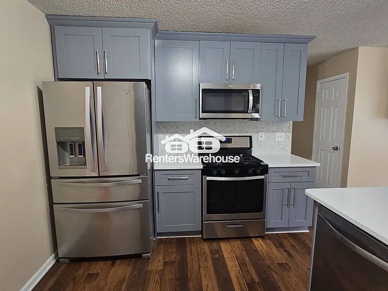1576 Rogers Crossing Dr — Photo 14