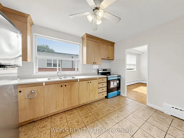 17 Fraserwood Ave #4 — Photo 14