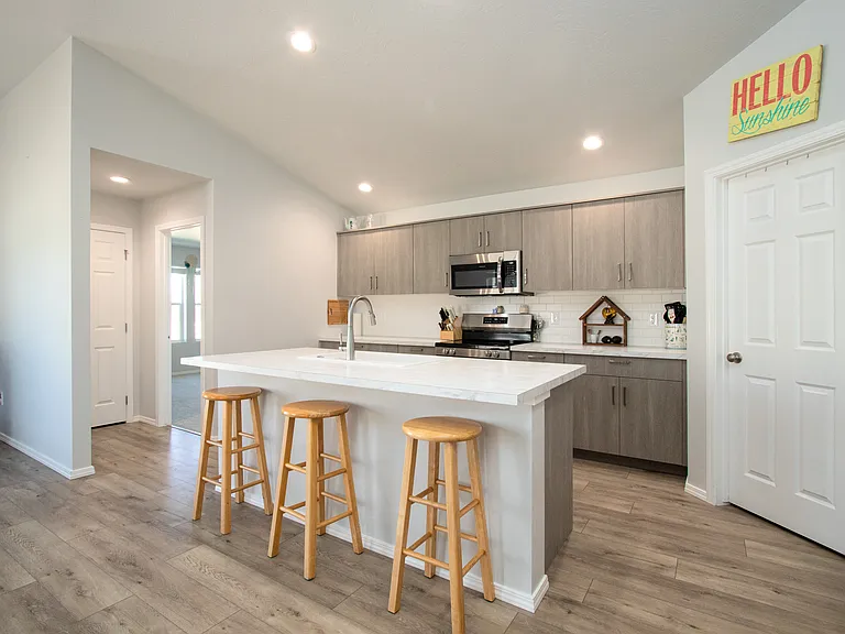 406 Hildago Way — Photo 35