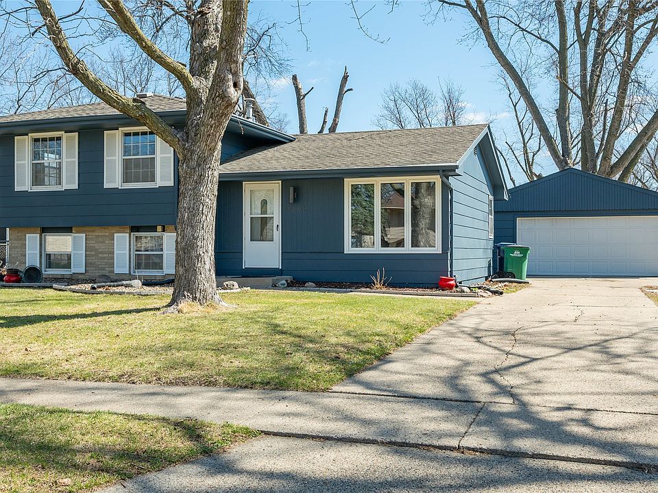 1st image of 4405 64th St