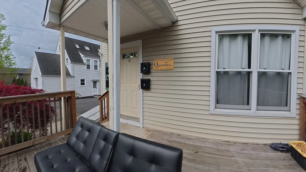 Building Photo - 2661 Dixwell Ave #2
